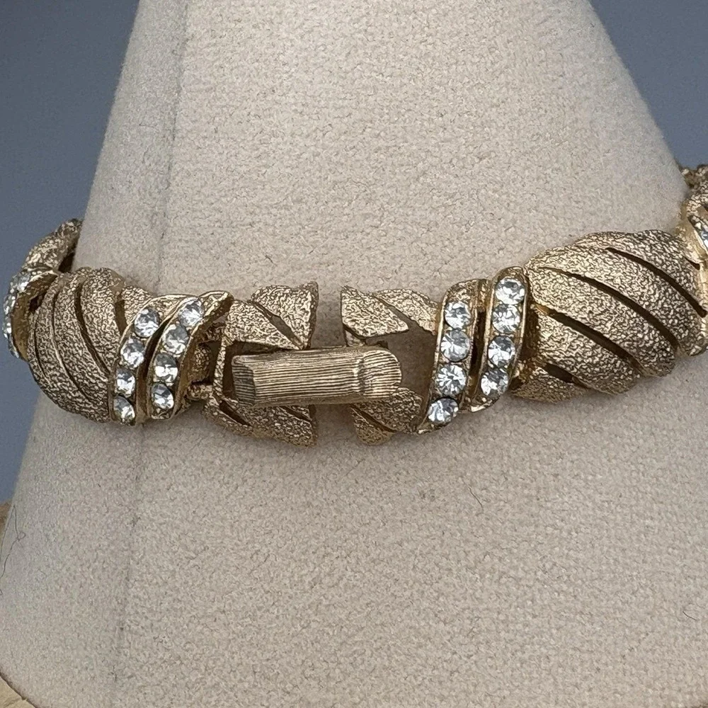 Vintage Trifari Bracelet Gold Tone Faux Rhinestones Textured MCM Elegant